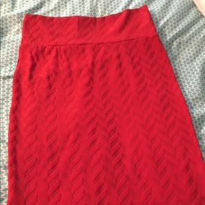 LuLaRoe Medium Cassie Textured Red
